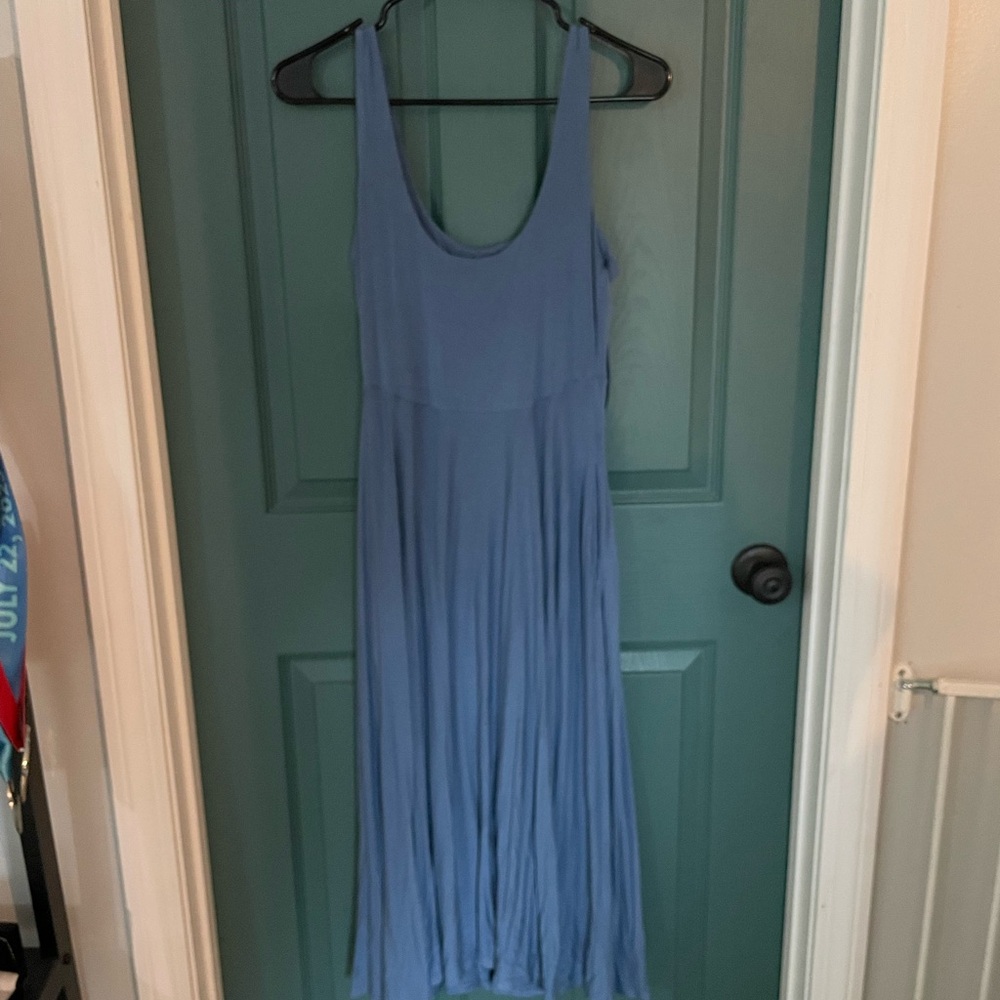 Elegant Blue Sleeveless Dress